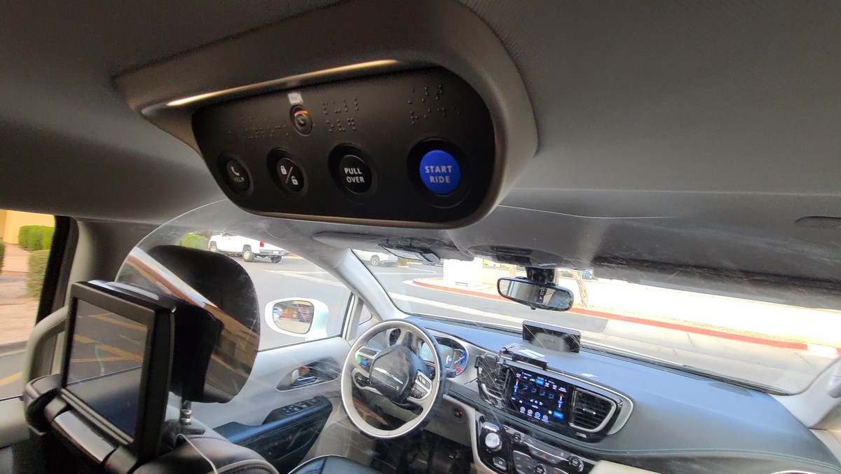 Waymo может использовать данные с внутренних камер для обучения генеративных моделей ИИ и продажи рекламы - 1