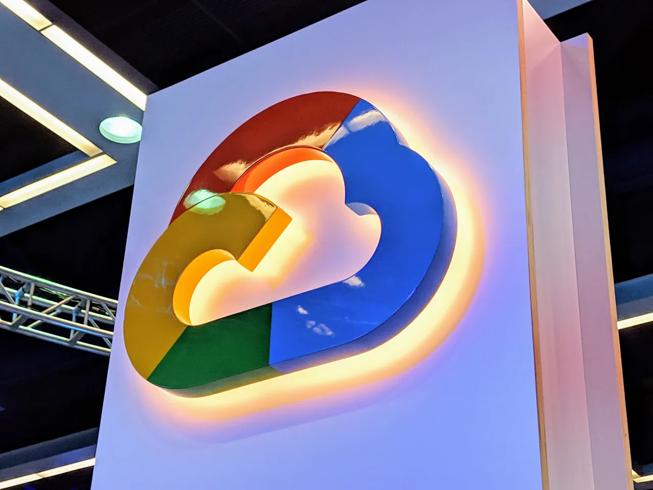 Google внедряет Workspace Flows: новый AI-инструмент для автоматизации рабочих процессов в облачном пакете - 1