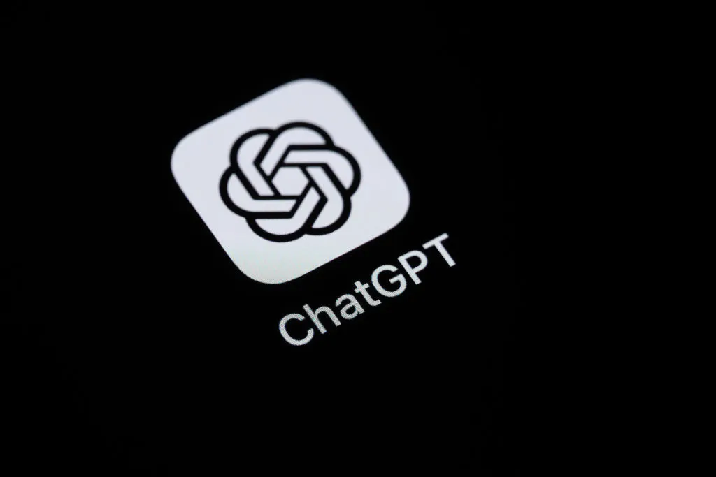 OpenAI скоро выведет из эксплуатации GPT-4 - 1